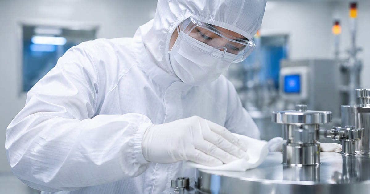 How to Choose a Cleanroom Cleaning Partner